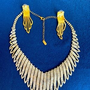 Rhinestone pave collar necklace with earrings